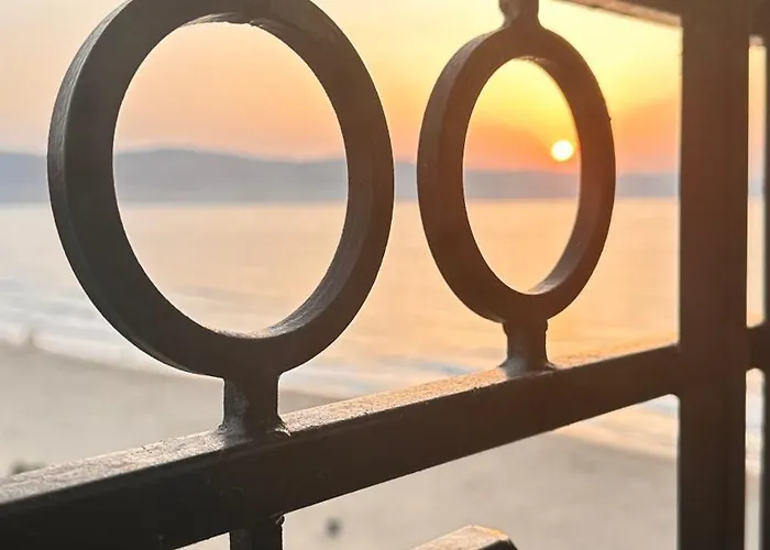 Апартамент Penthouse Happy Moments *